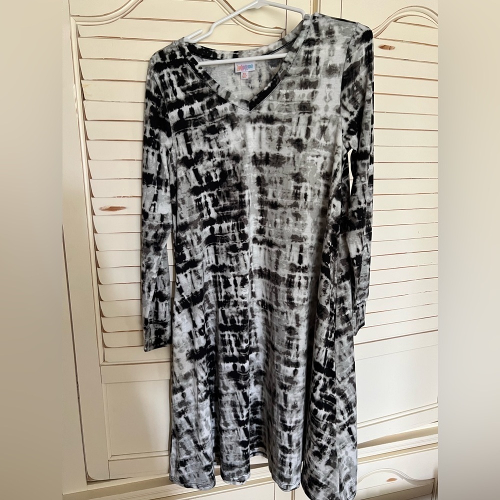 Lularoe XS Emily Dress NWT